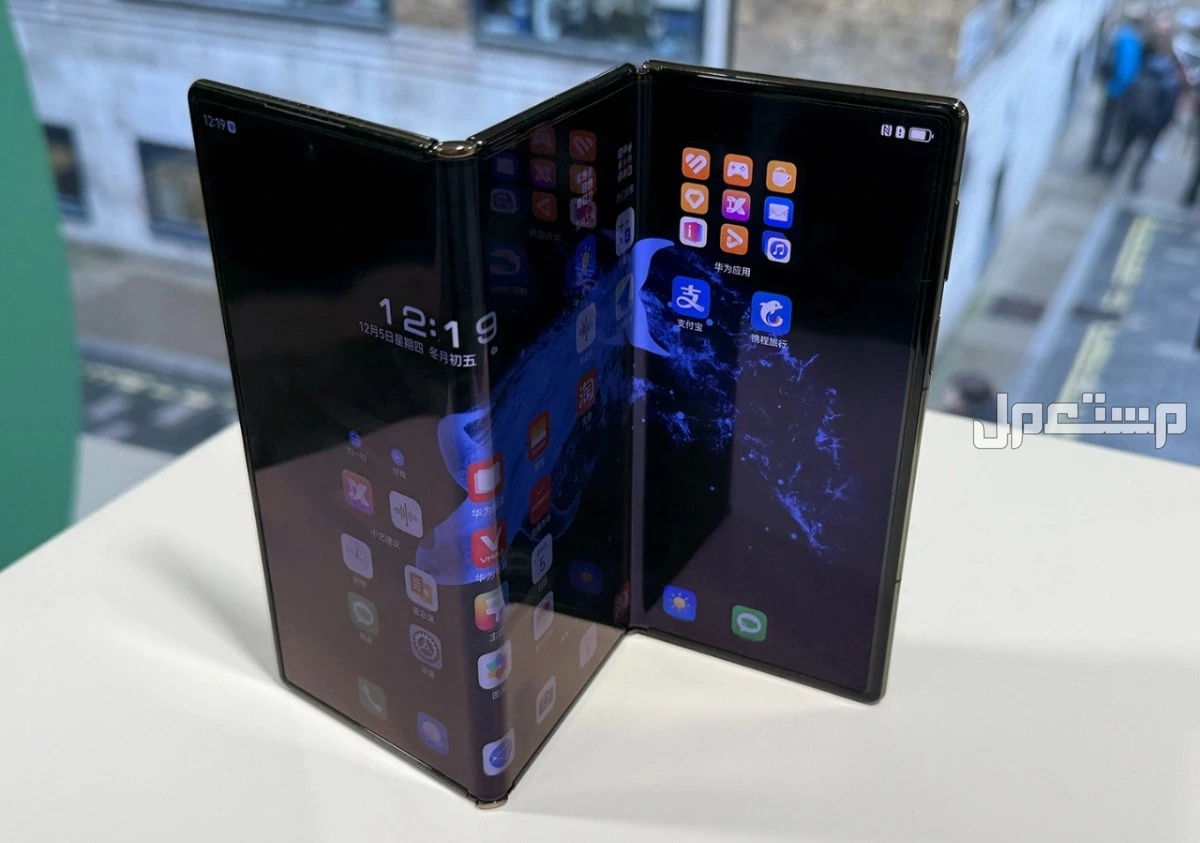 مواصفات وسعر سامسونج جلاكسي Z TriFold بالصور منافسين جلاكسي Z TriFold