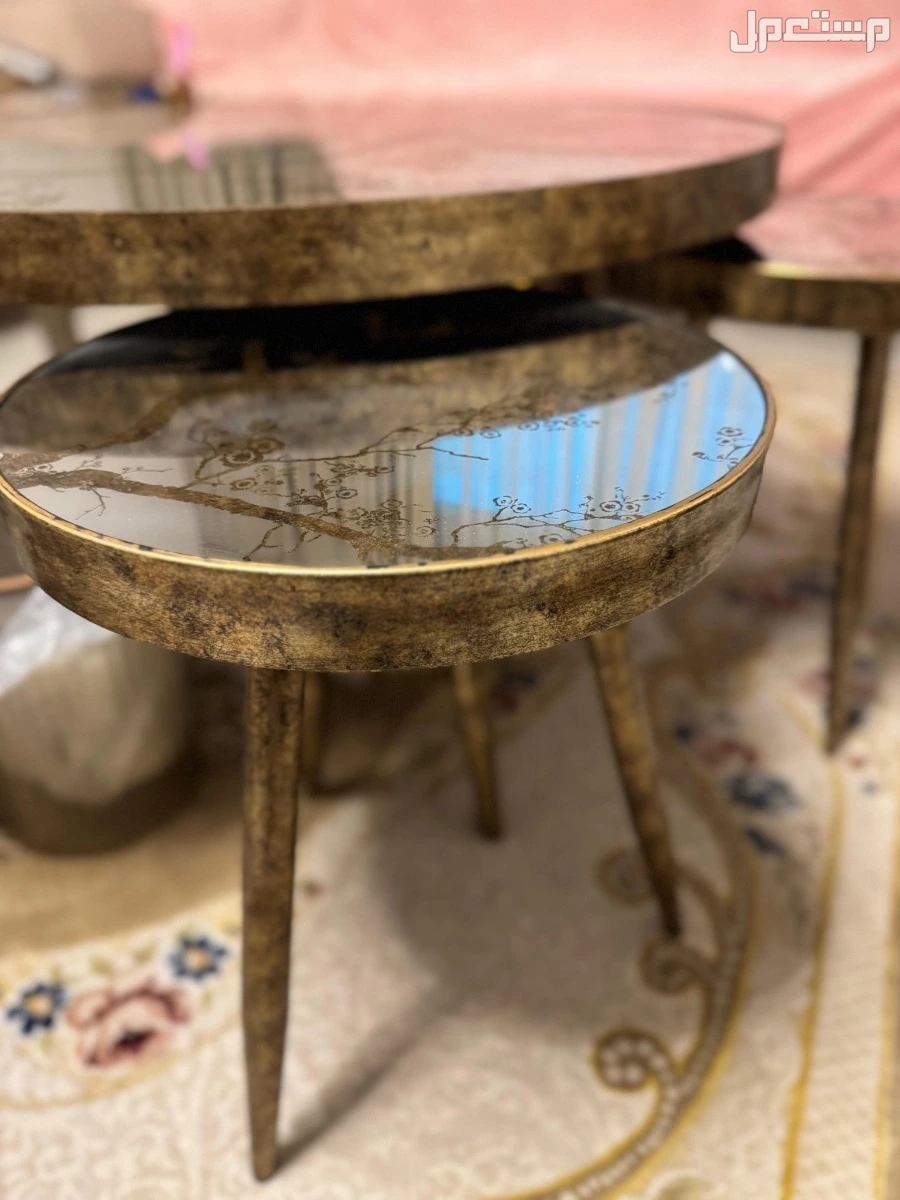 كنب مجلس فاخر يكفي 15 شخص في الرياض بسعر 6 آلاف ريال سعودي