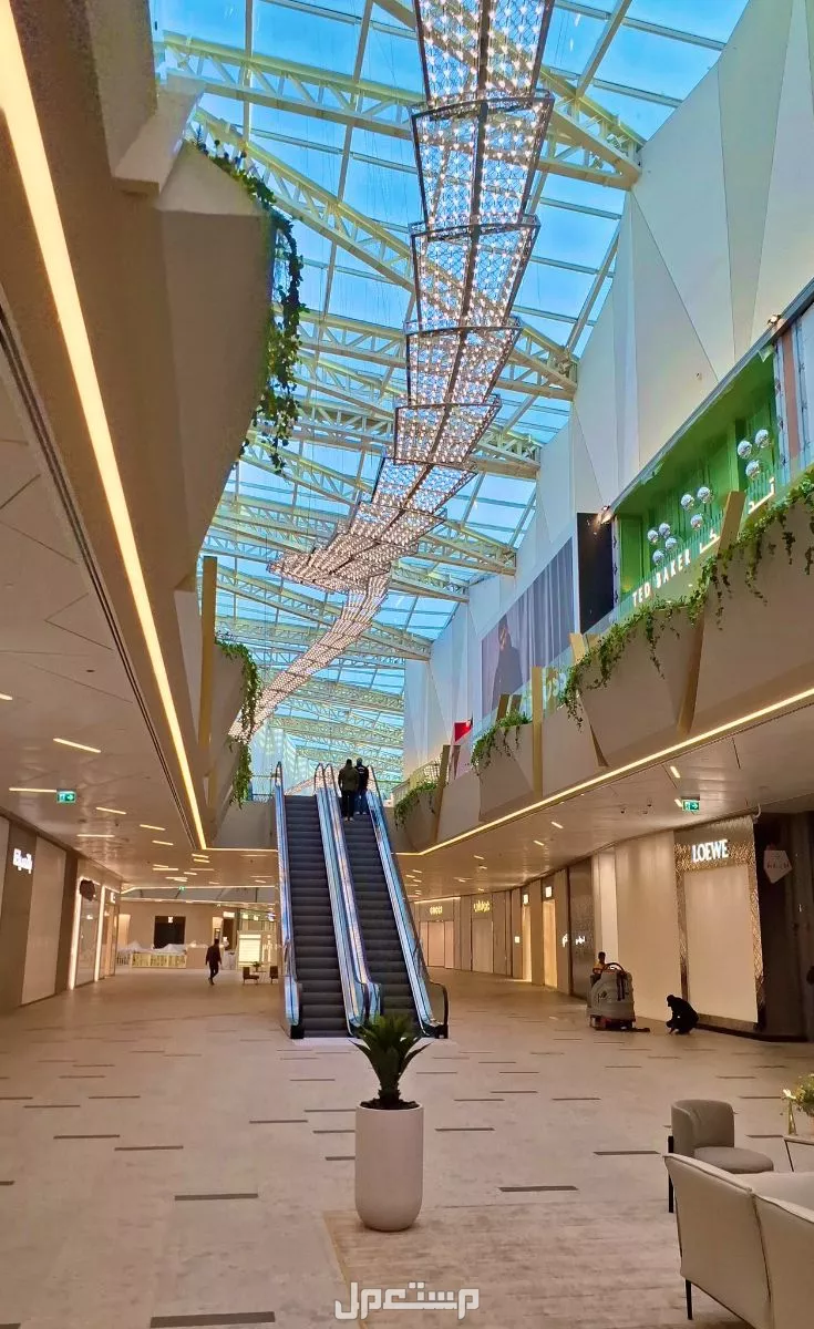 تعرف على أفخم مولات الرياض 2026 وأرخص الأسواق في السعودية سوليتير مول
