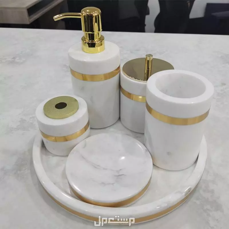 أفضل أنواع أطقم الحمامات وأسعارها 2026 وأشكال مراحيض مودرن (صور) أطقم حمامات رخام