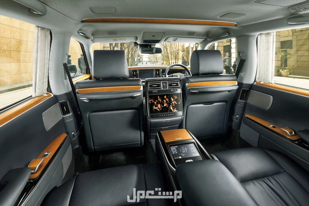 سعر ومواصفات وصور تويوتا سنشري 2026 الجديدة تويوتا سنشري 2026 من الداخل