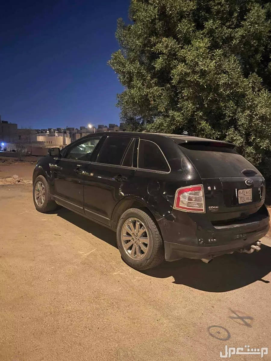 سيارةفورد ايدج 2010 مستعملة للبيع في الرياض بسعر 10 آلاف ريال سعودي