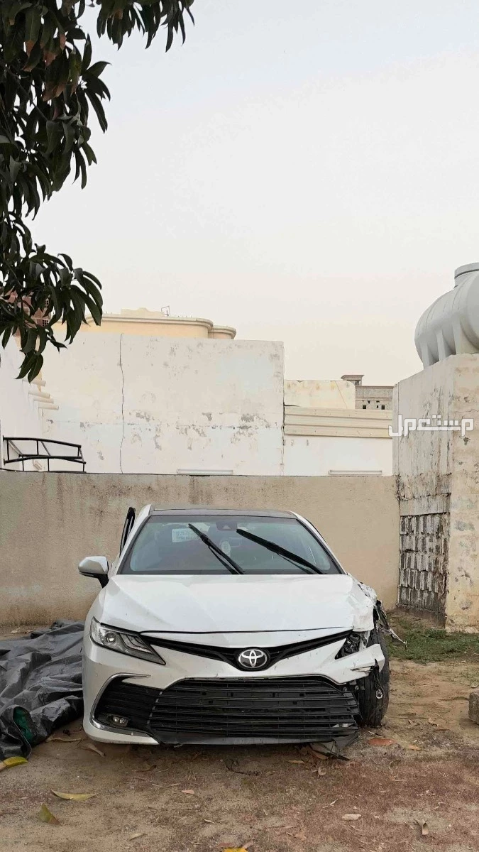 تويوتا كامري 2023 مستعملة للبيع في جيزان بسعر 5 ريال سعودي