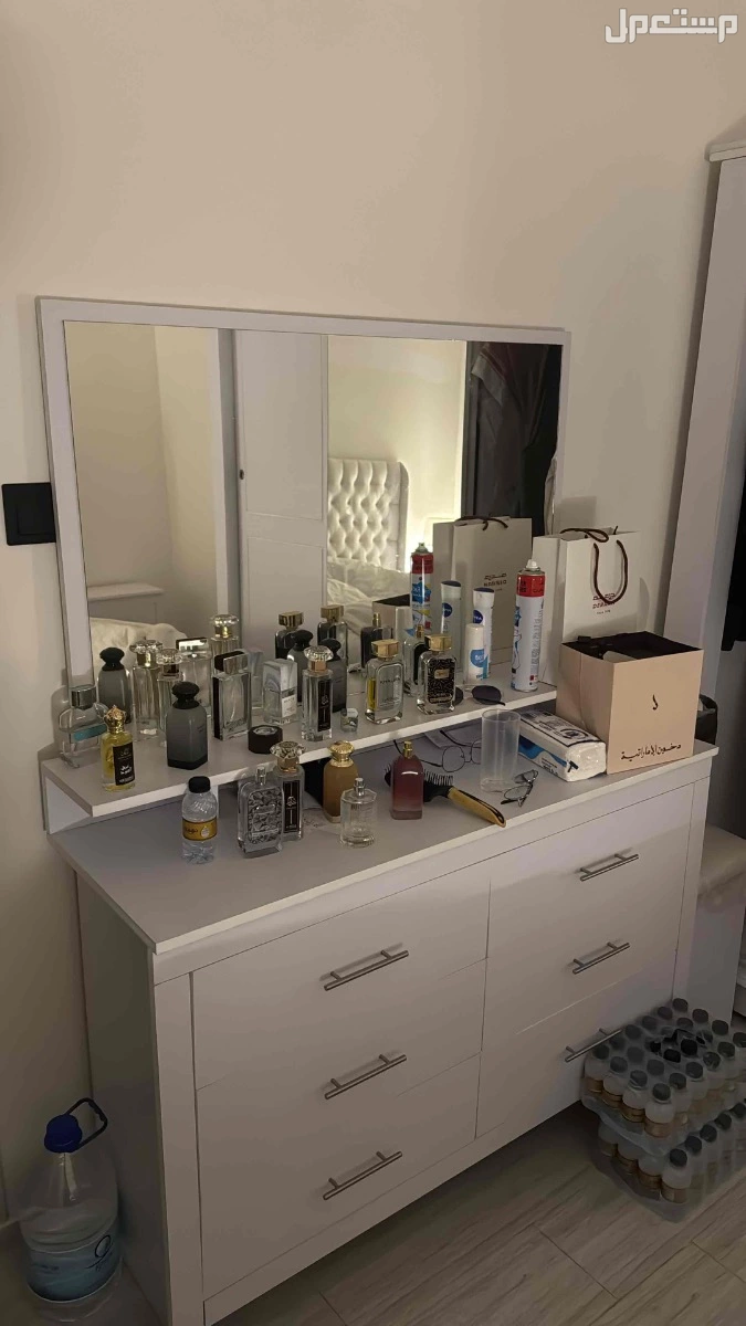 غرفه نوم كامله للبيع في حائل بسعر 1200 ريال .