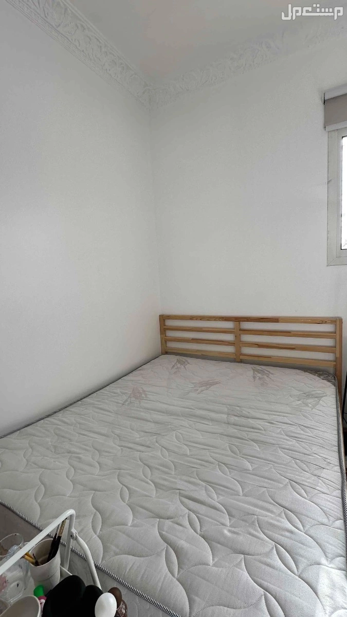 للبيع طقم سرير ايكيا خشب طبيعي (TARVA) + مرتبة طبية في الخرج بسعر 750 ريال سعودي