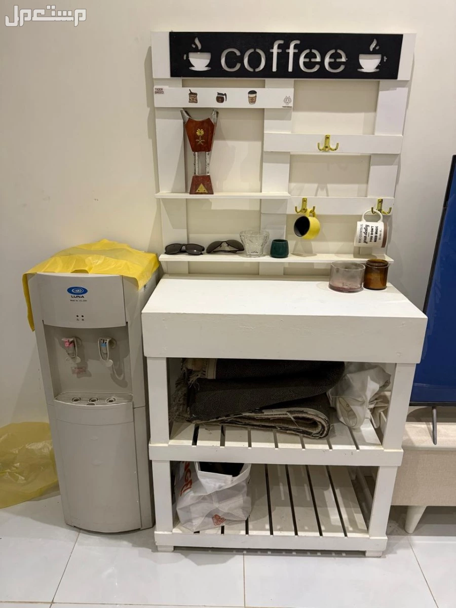 للبيع أثاث بحاله جيده